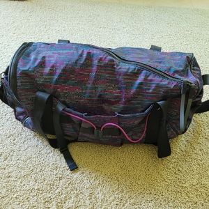Lululemon SeaWheeze 2016 Run Ways Duffel